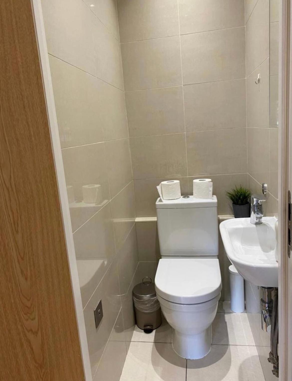 Lovely Private Rooms In Euston, Central London Exterior foto